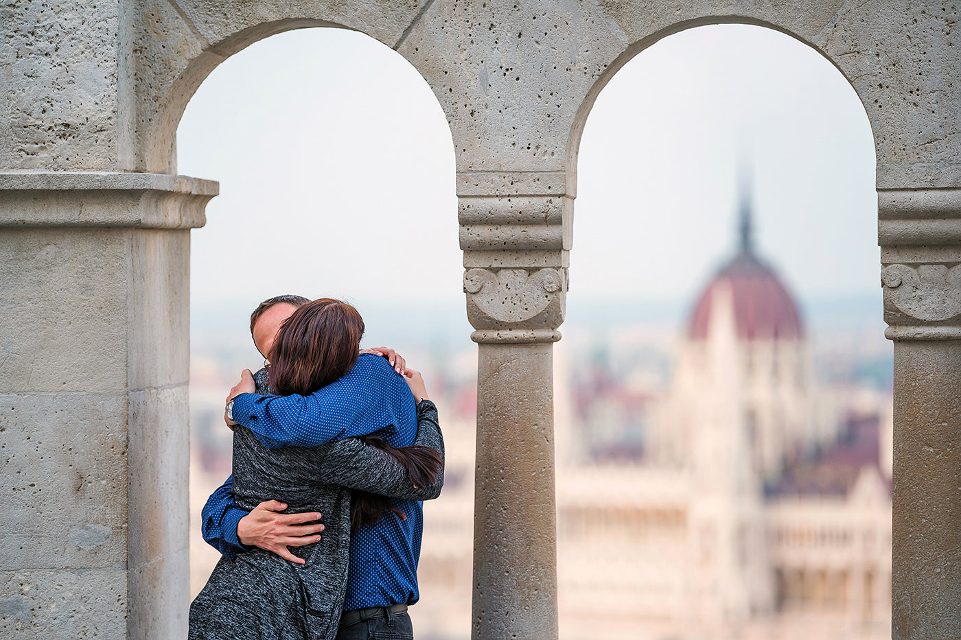 Couple in love at Fisherman's Bastion #111