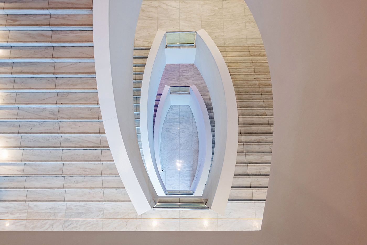 Spiral staircase in the Ludwig Museum #158