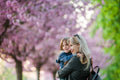 Mother and daughter on the Tóth Árpád promenade #311