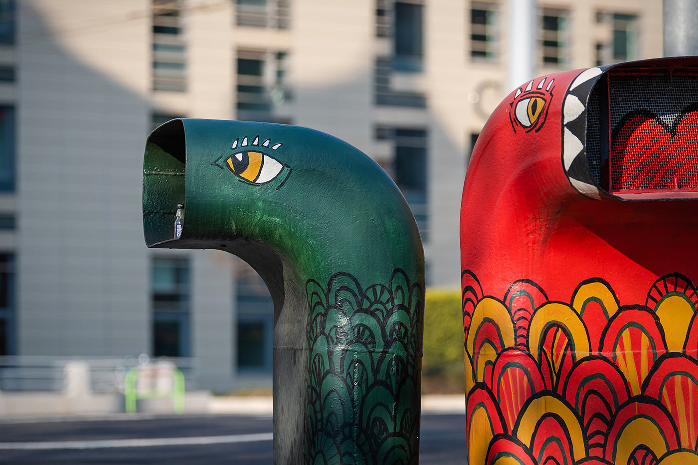 Street art on the corner of Dózsa - Váci street #426