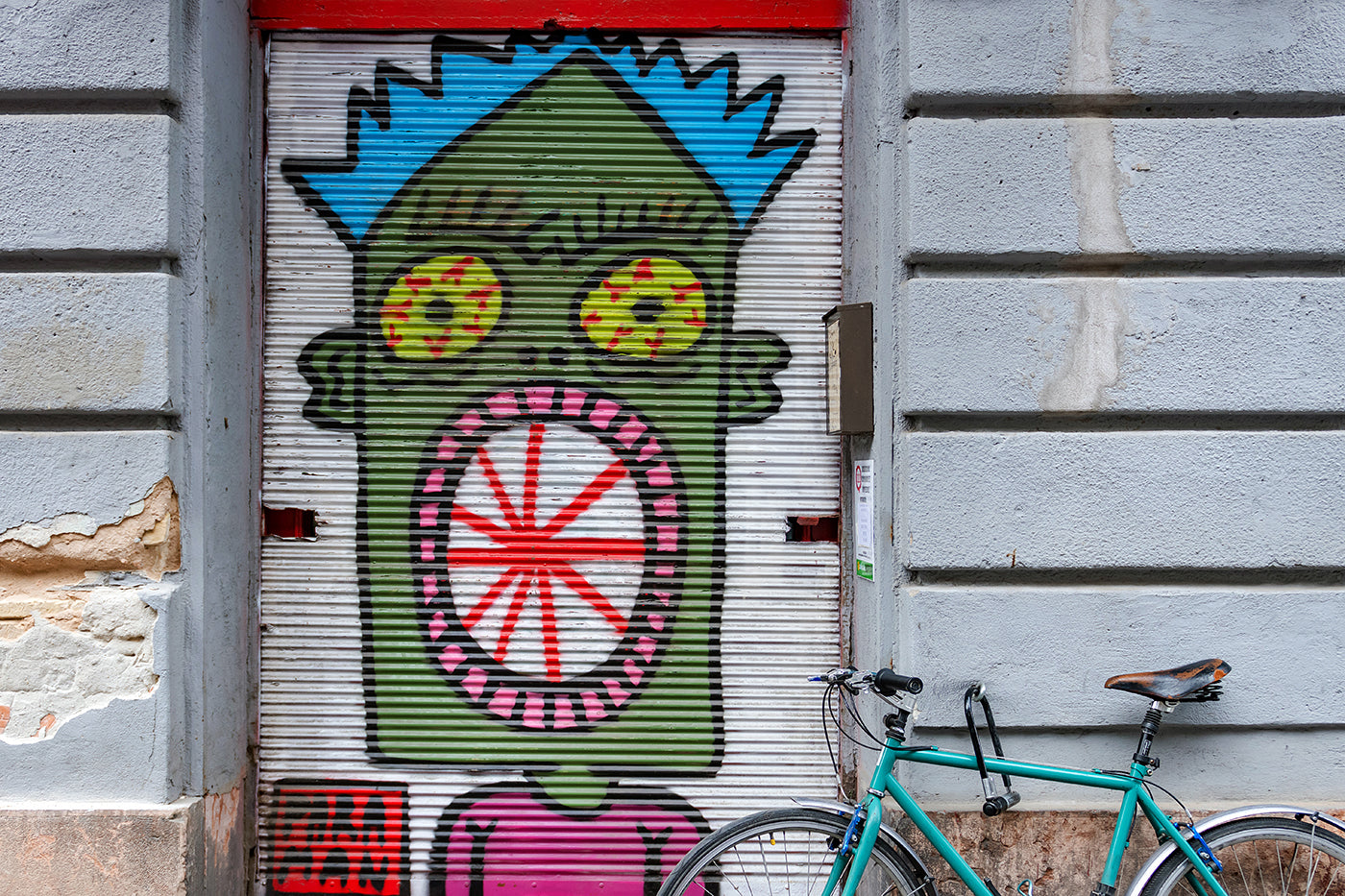 Street art on Csengery Street #499