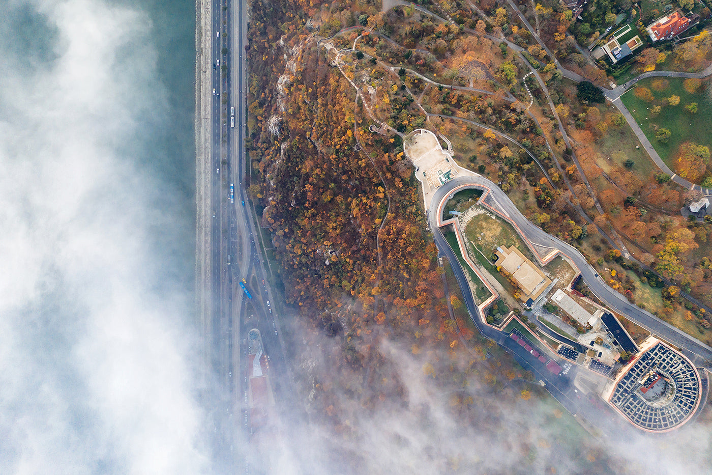 Foggy Gellért Hill from above with drone #701