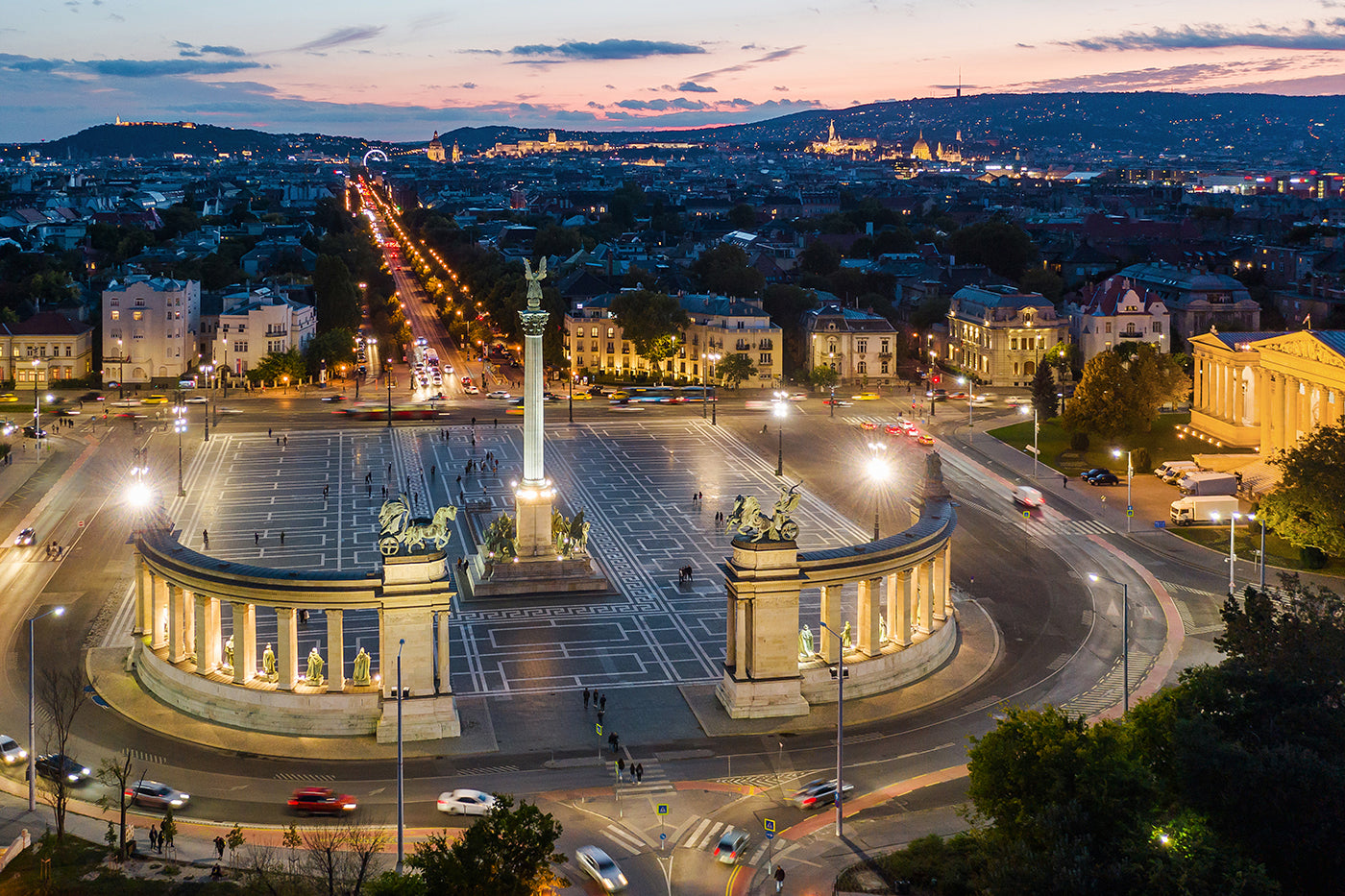 Evening Heroes Square with drone #725