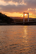 Sunset behind the Elizabeth Bridge #1071