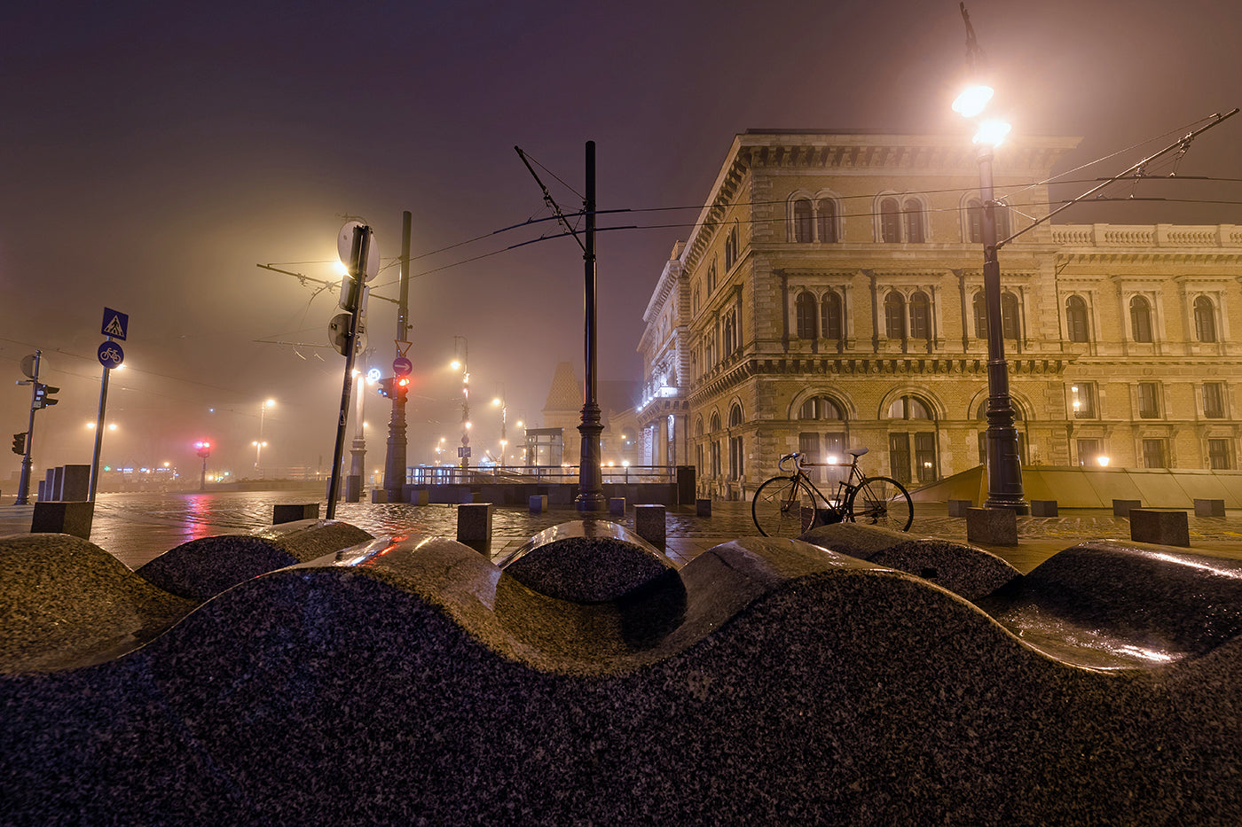 Ködös Fővám tér este #1589