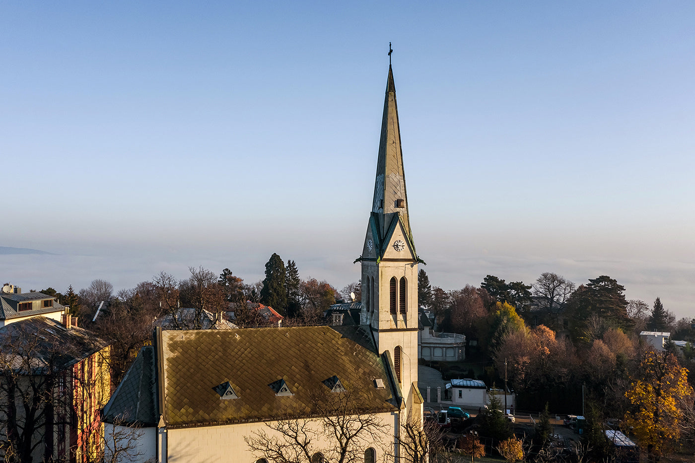 Budapesti Szent László templom ködben #1698