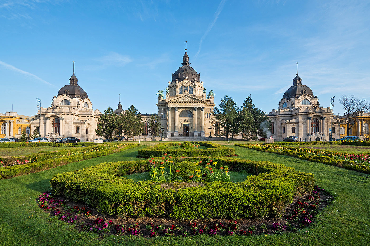 Széchenyi Bath in summer #1811