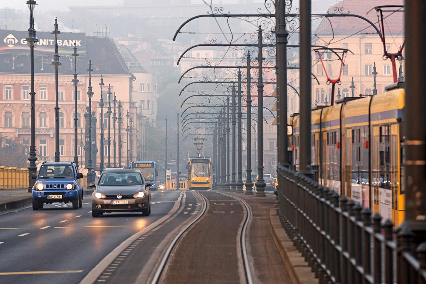 Morning traffic on Margaret Bridge #2139
