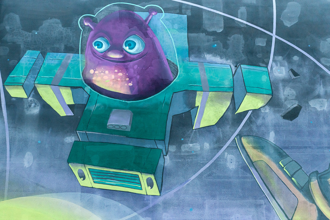 Mural on Szépvölgyi Street on the side of the New Court #2416