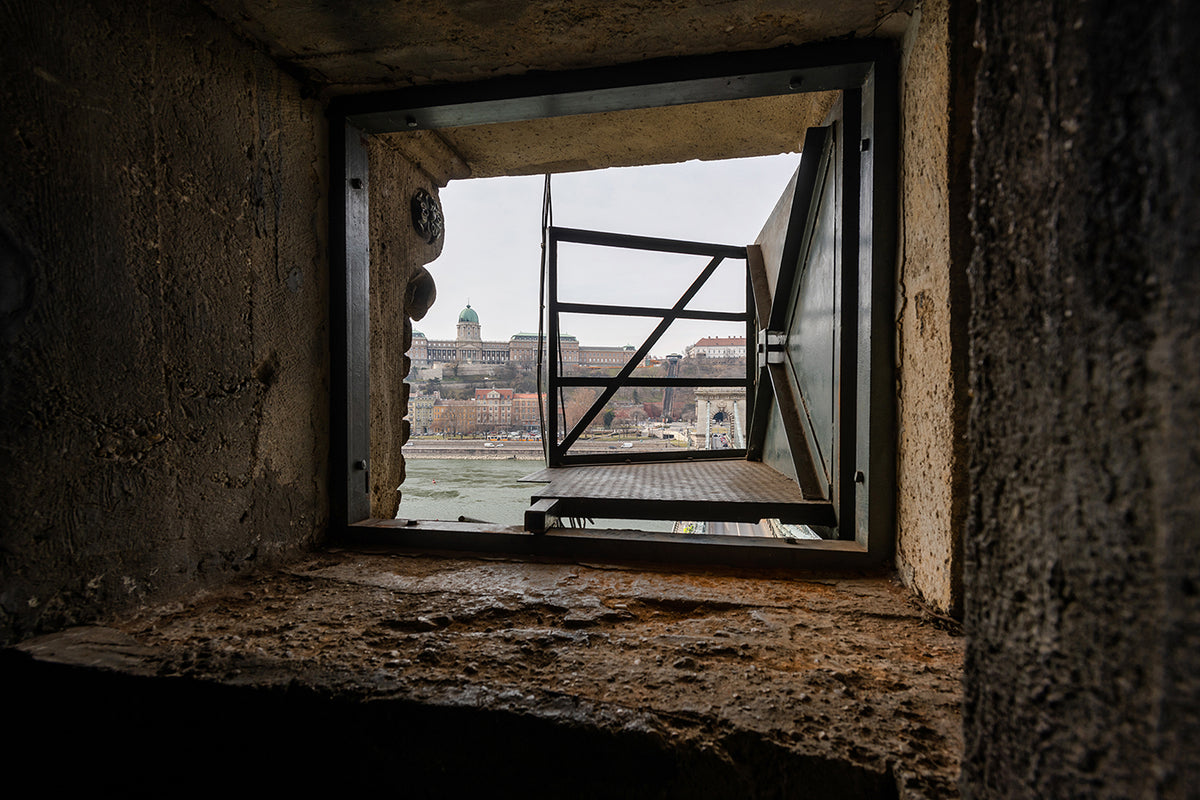 Buda Castle from the Chain Bridge pylon #2656