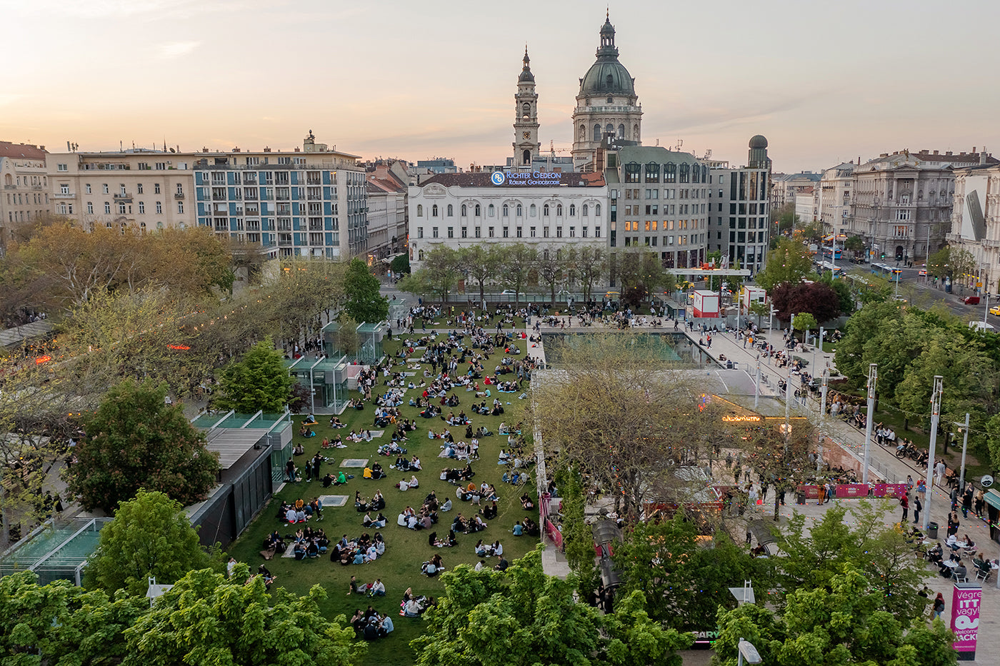 Erzsébet tér drónnal #2971