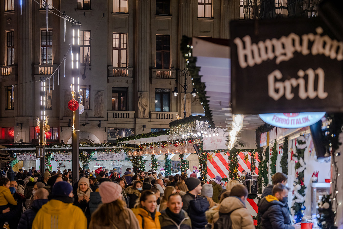 Christmas market at Vörösmarty Square #3014