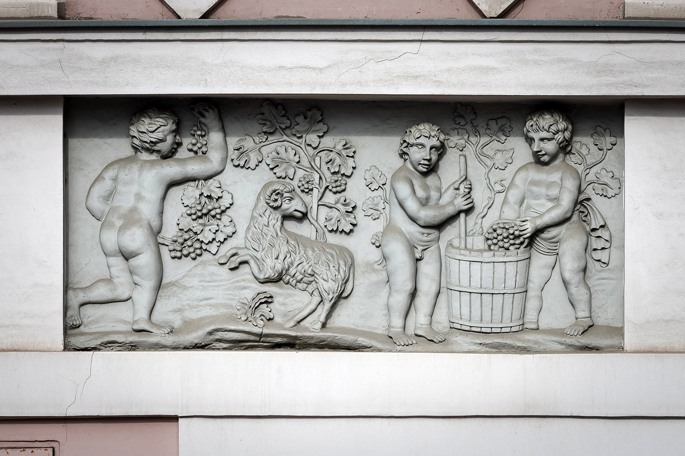Batthyány Square 3rd relief #3162