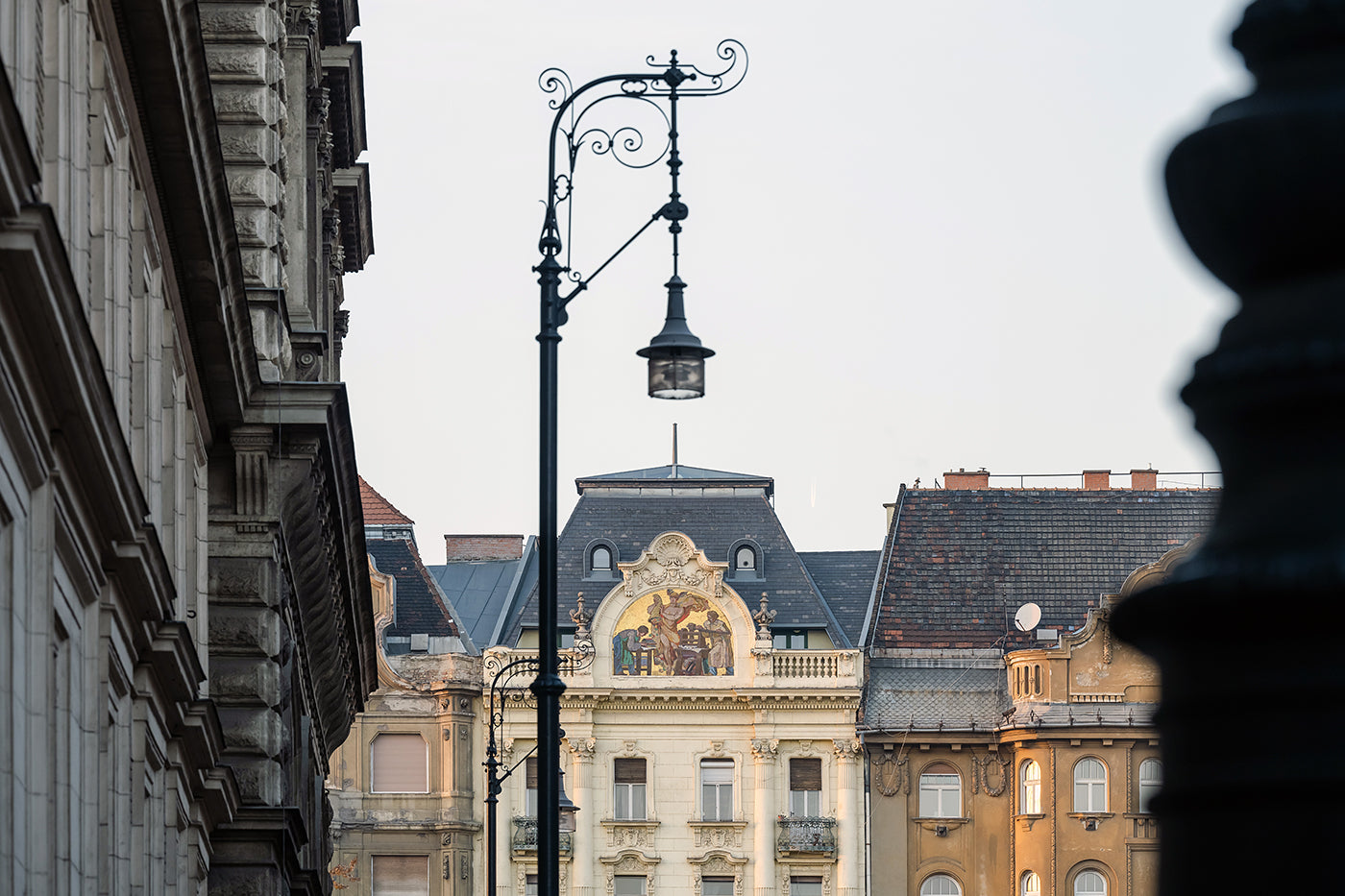 Fővám tér 4. épülete a Sóház utcából #3384