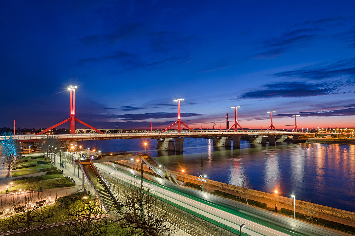 Rákóczi Bridge at blue hour #3495