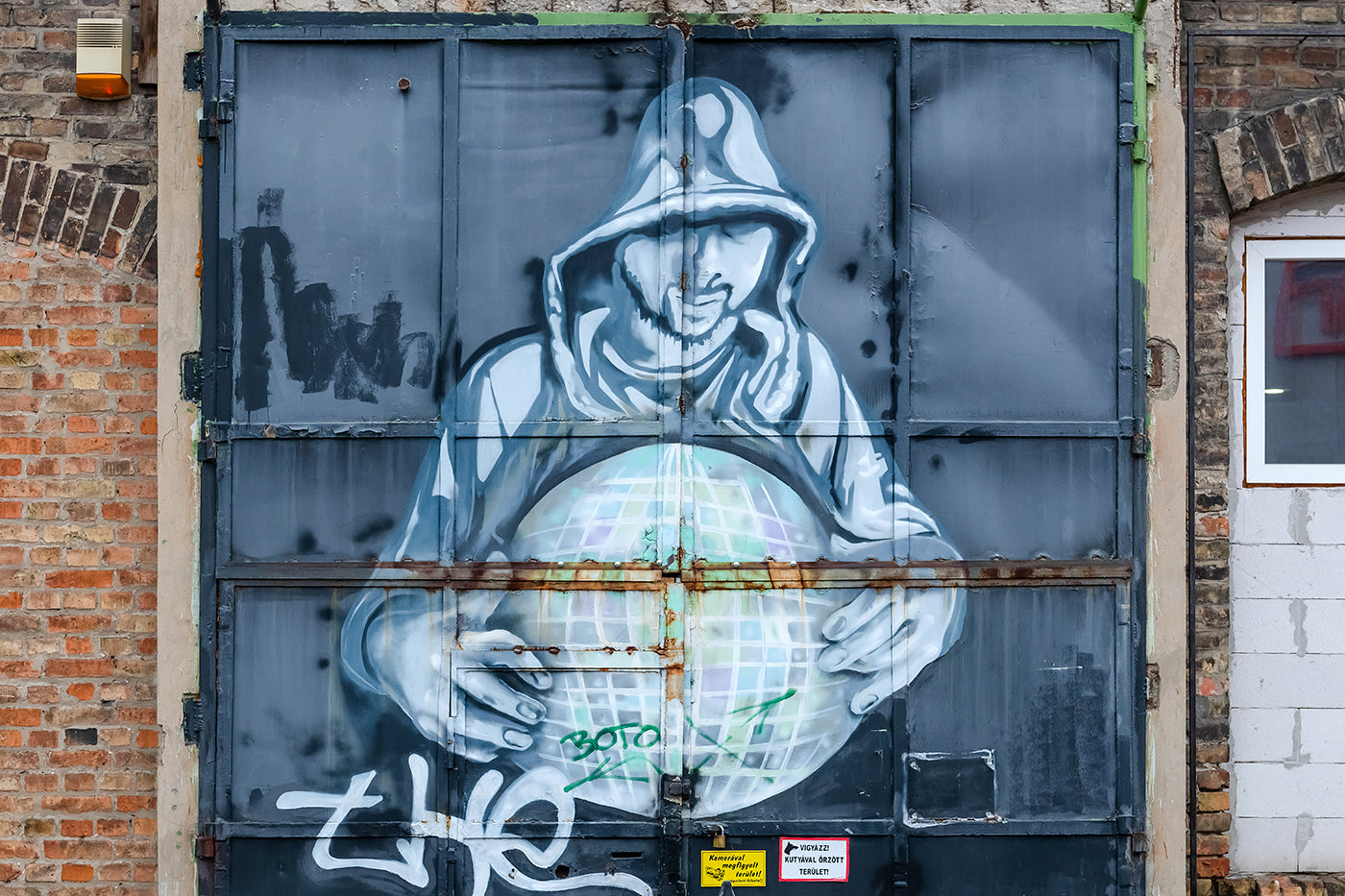 Street art Csepelen #3562