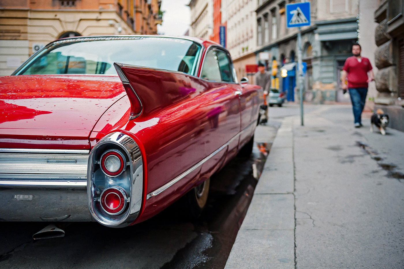 Old Cadillac on Dob Street #4009