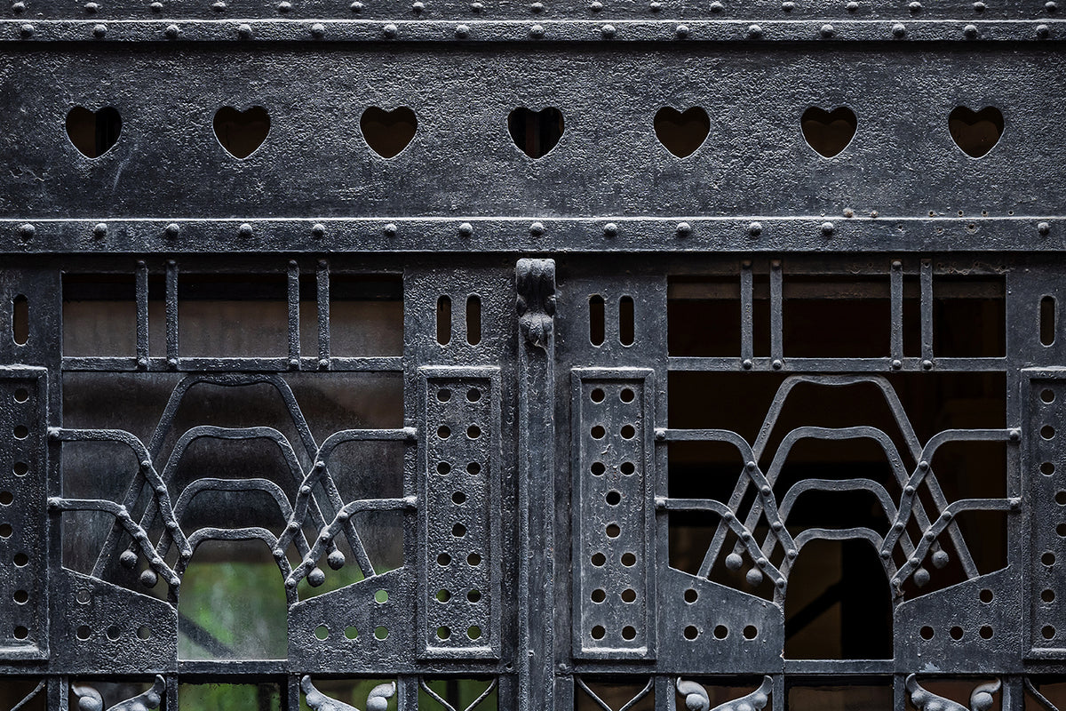 Ilka Street 32. Gate Detail #4415