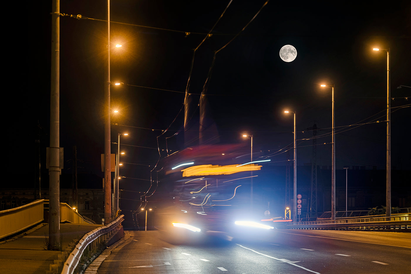 Full moon over Ferdinand Bridge #4685