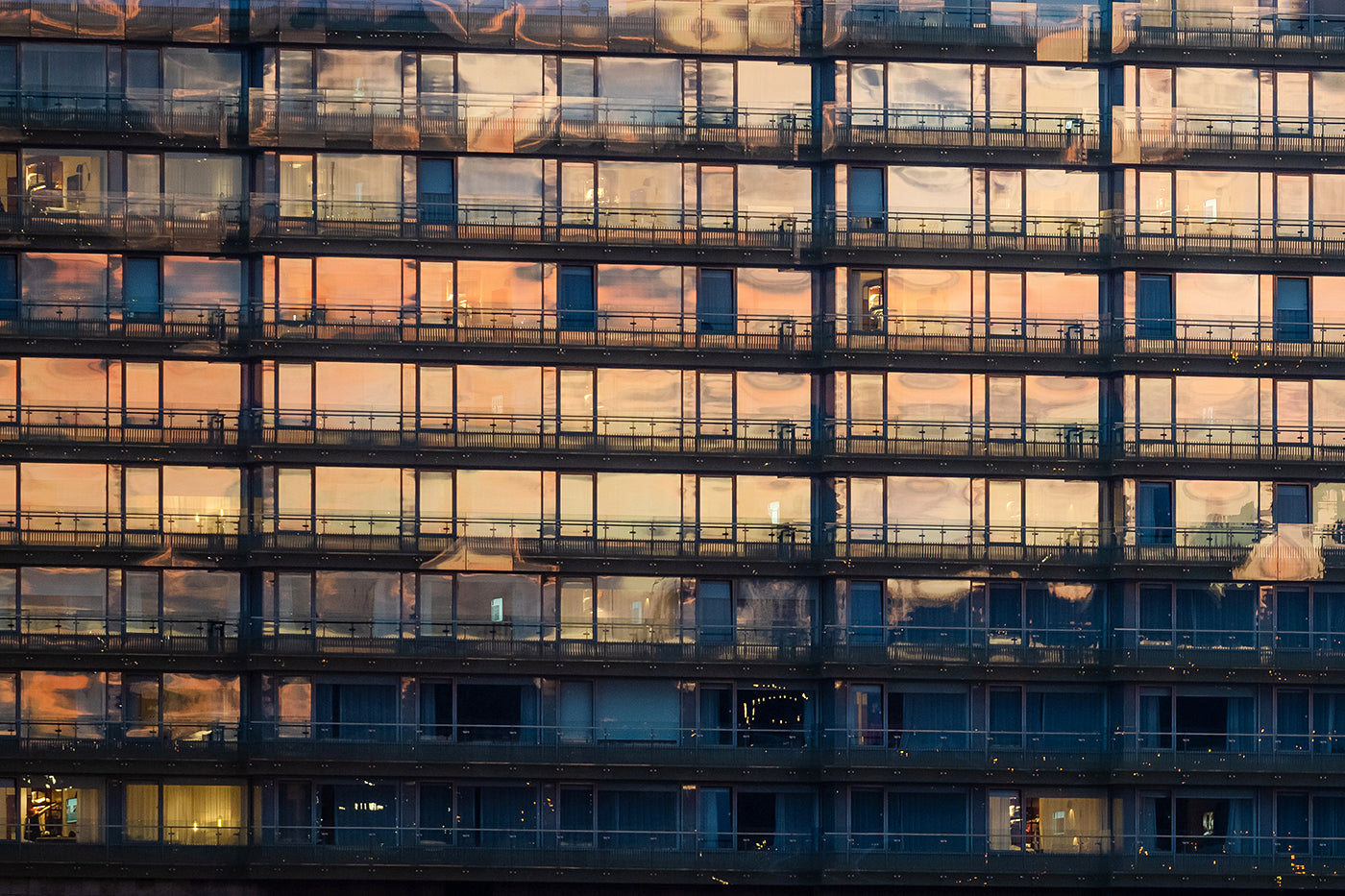 Marriott Hotel at sunset #4746