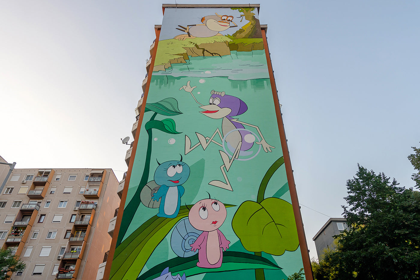 Vízipók csodapók falfestmény a Leonardo da Vinci utcában #4933