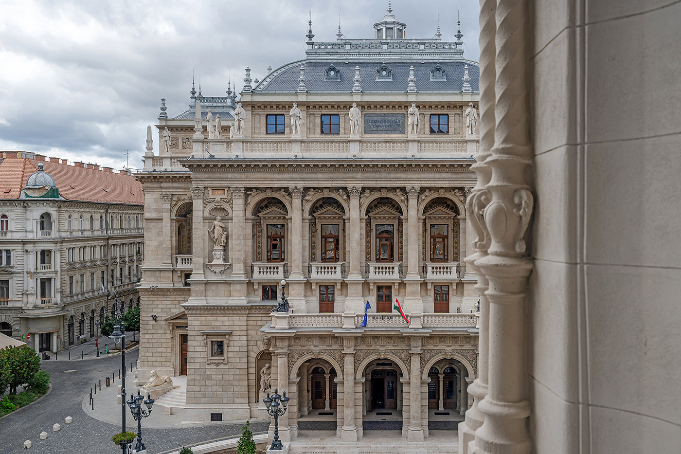The Opera House from the window of the Ballet Institute #5028