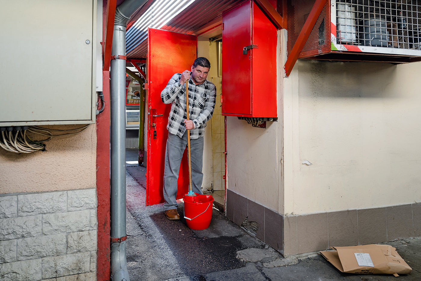 Életkép a kispesti Kossuth téri piacon #5524