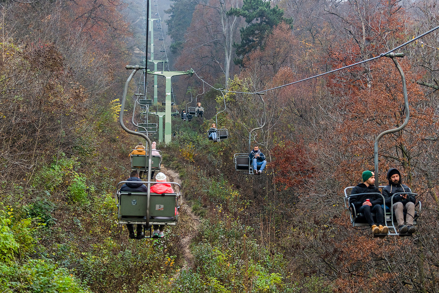 Cable car ride in autumn #5534