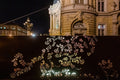 Díszes pad a Vígszínháznál #5575