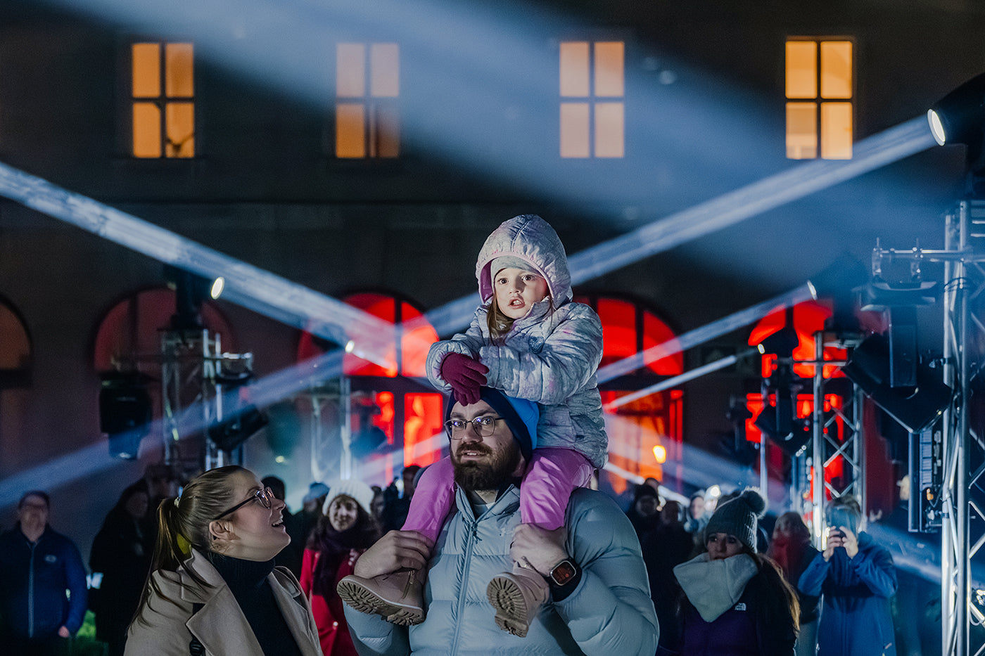 Fénysugárút a Városháza parkban #6181