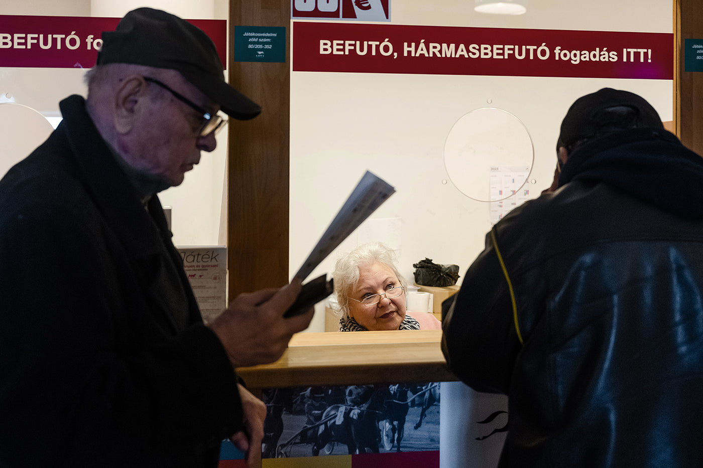 Életkép a Kincsem Parkban #7030