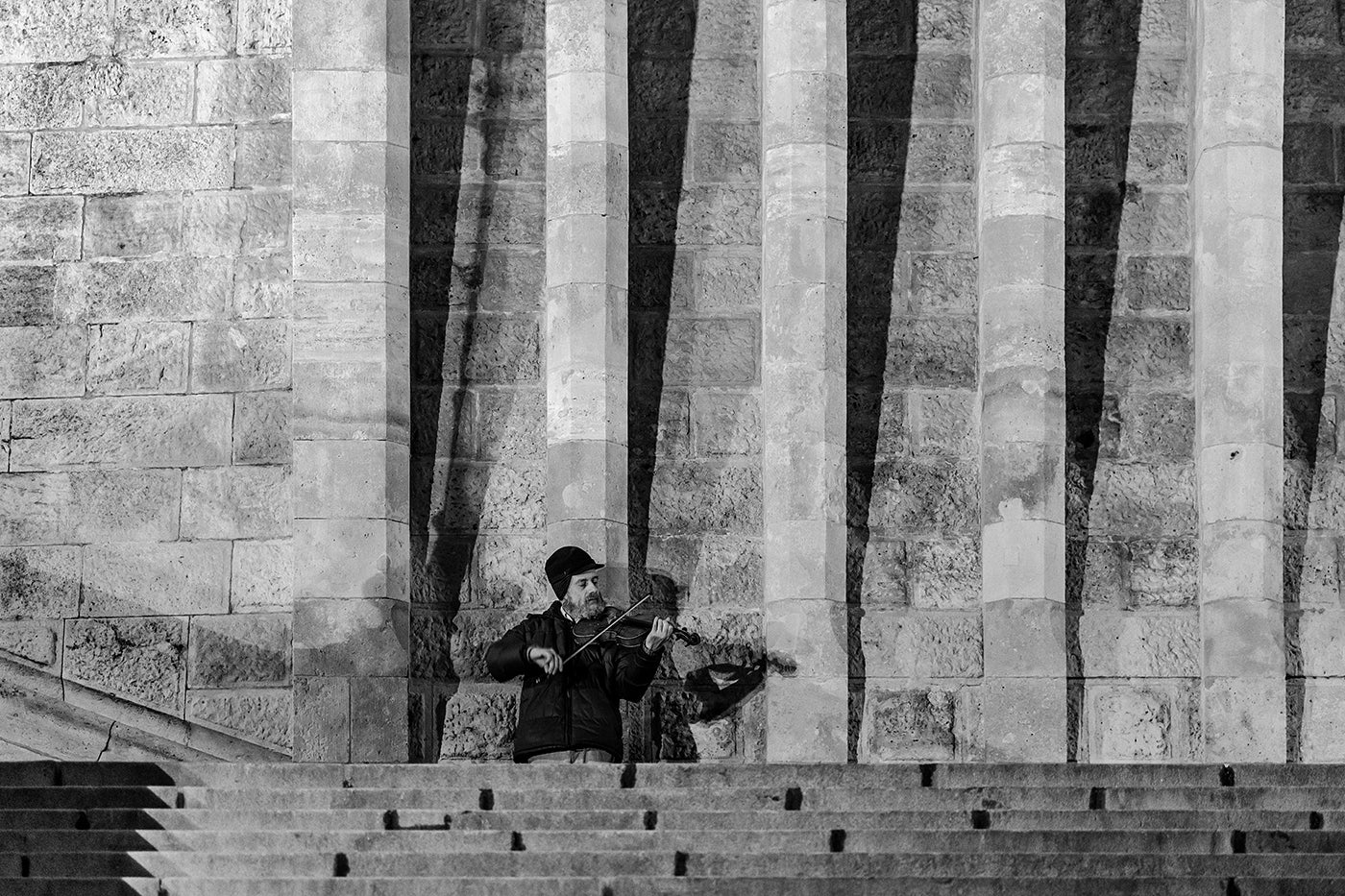 Violinist at the Fisherman's Bastion #7288