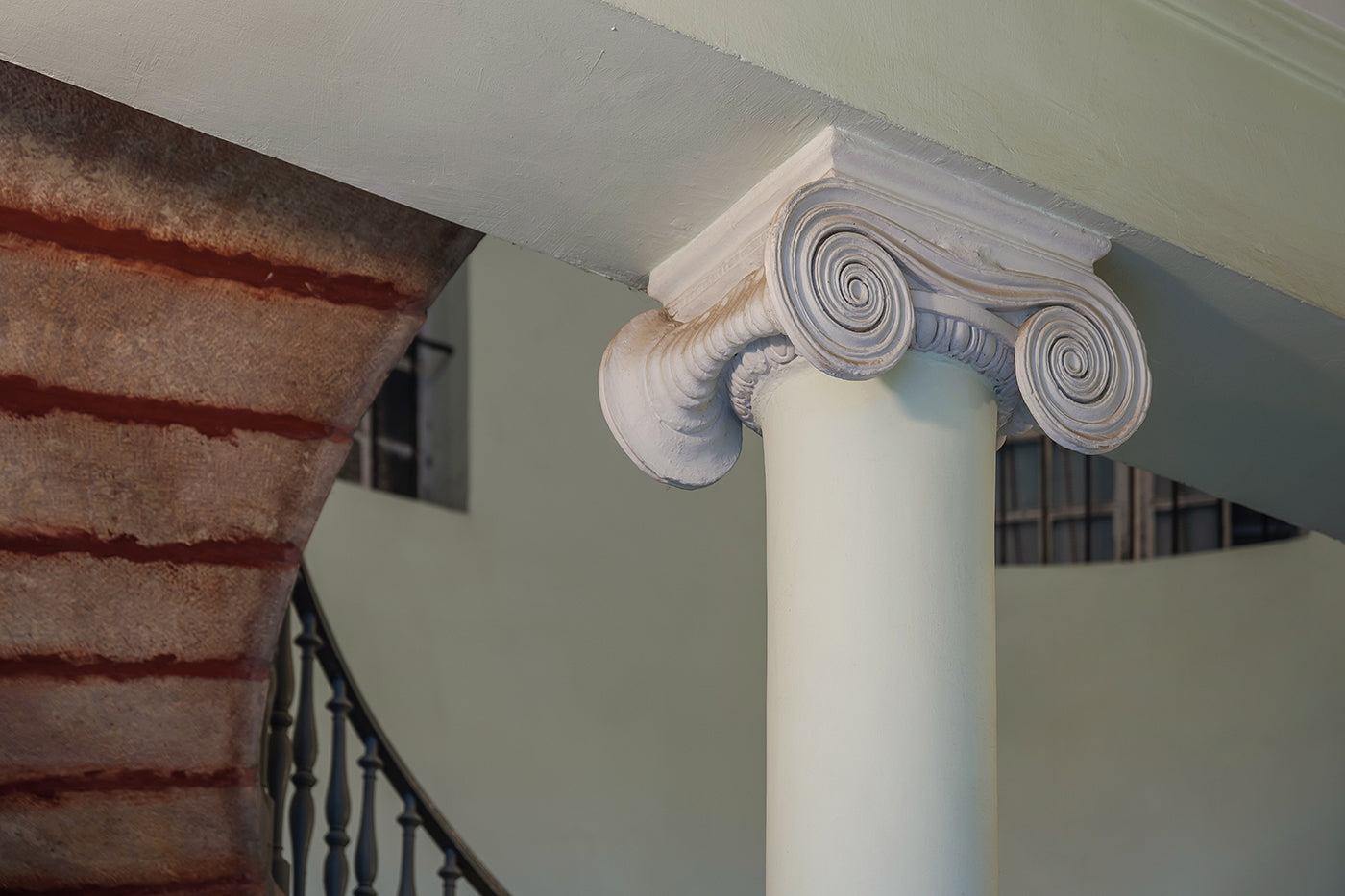 Detail of János Street 3, Apáczai Exchange #7389