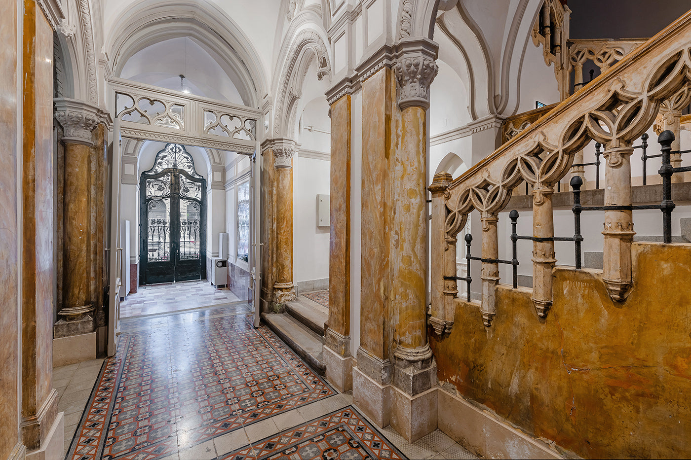 Báthory Street 7th Staircase #7419