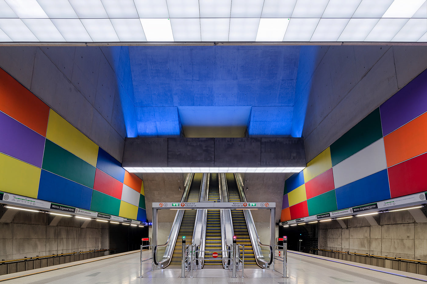 M4 metró - Móricz Zsigmond körtér #7538