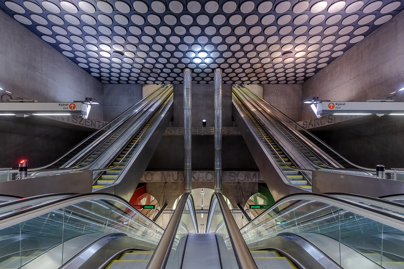 M4 metró - Rákóczi tér #7554
