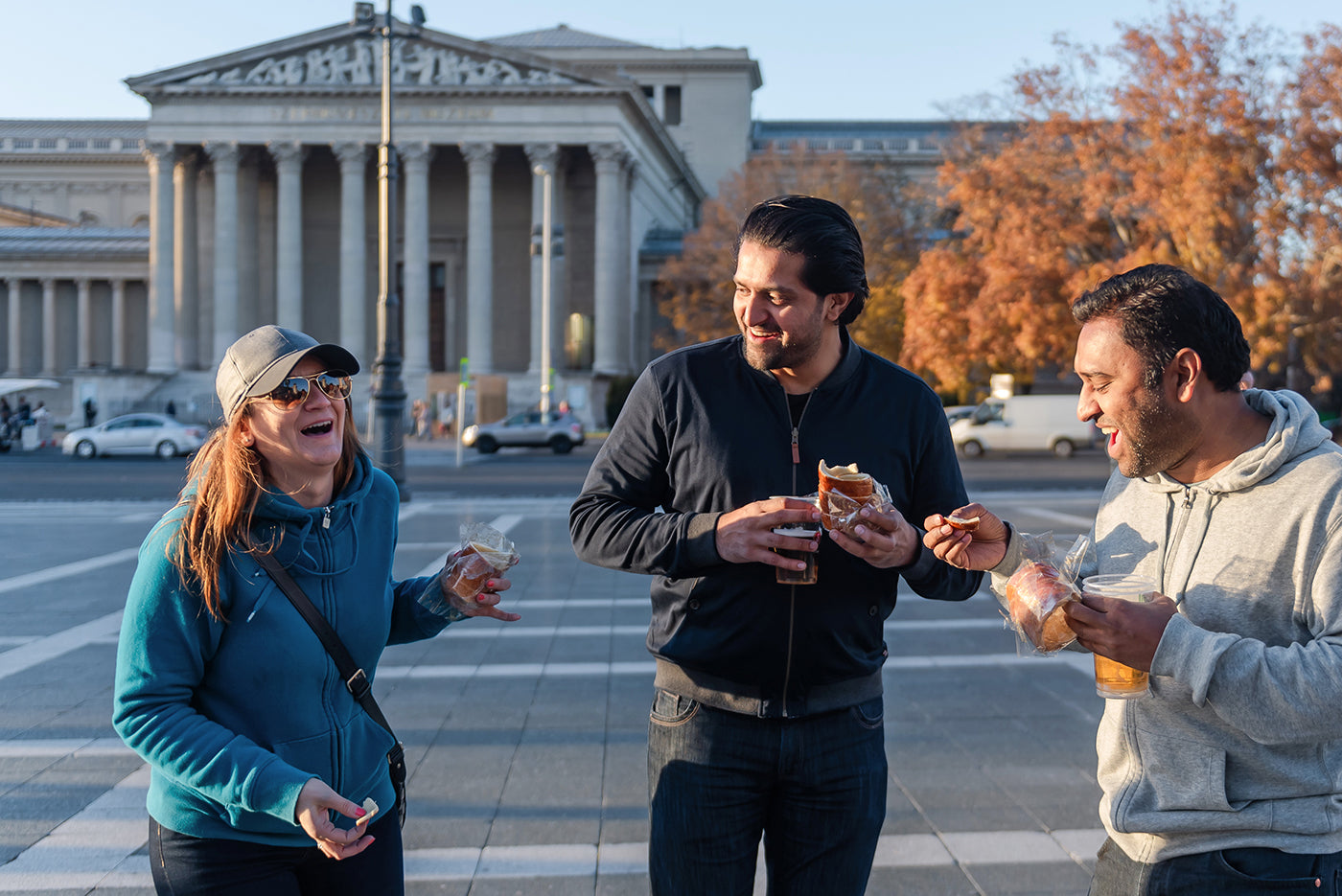 Turisták a Hősök terén #7641