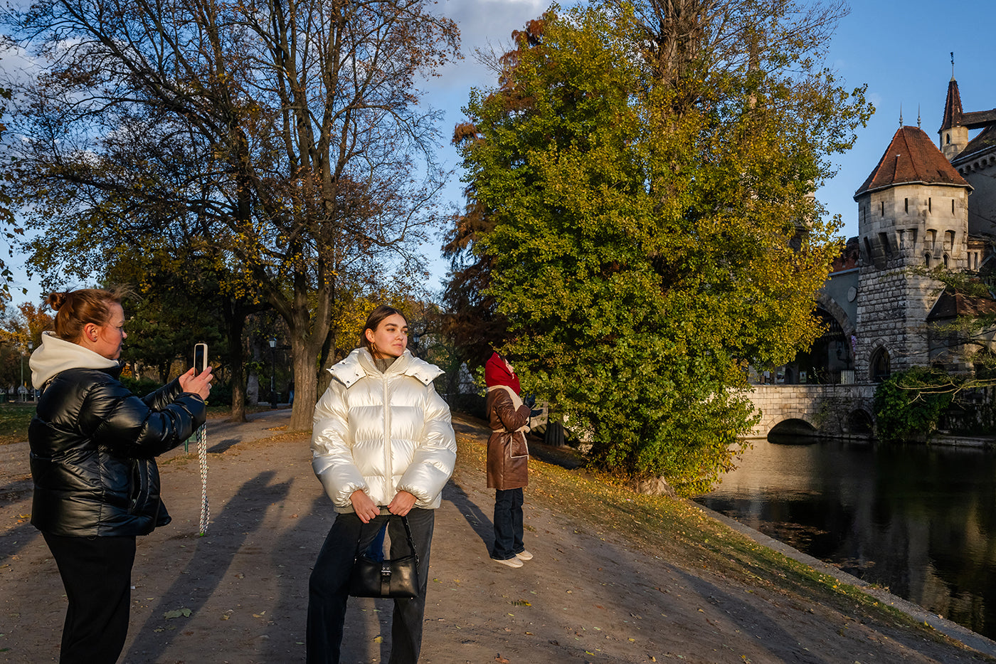 Fotózkodás a Vajdahunyad Váránál #7666