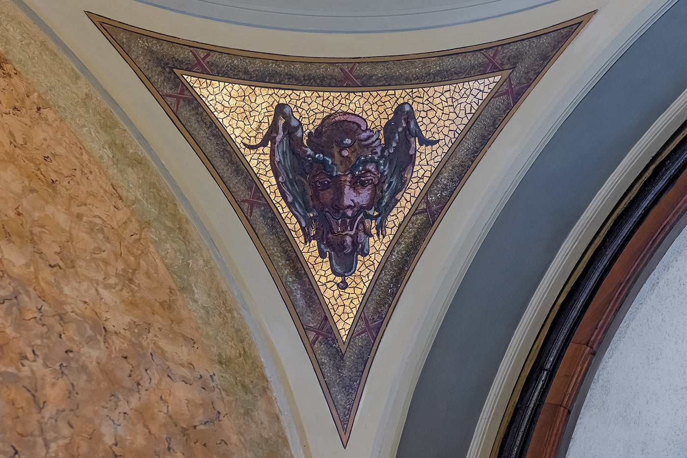 Detail of Damjanich Street 35 #8114