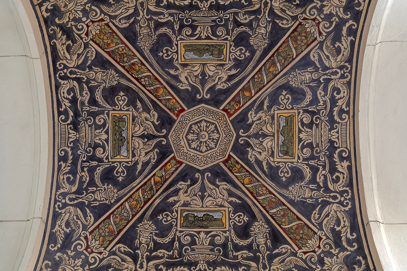 Ceiling detail of the Castle Garden Bazaar #8177