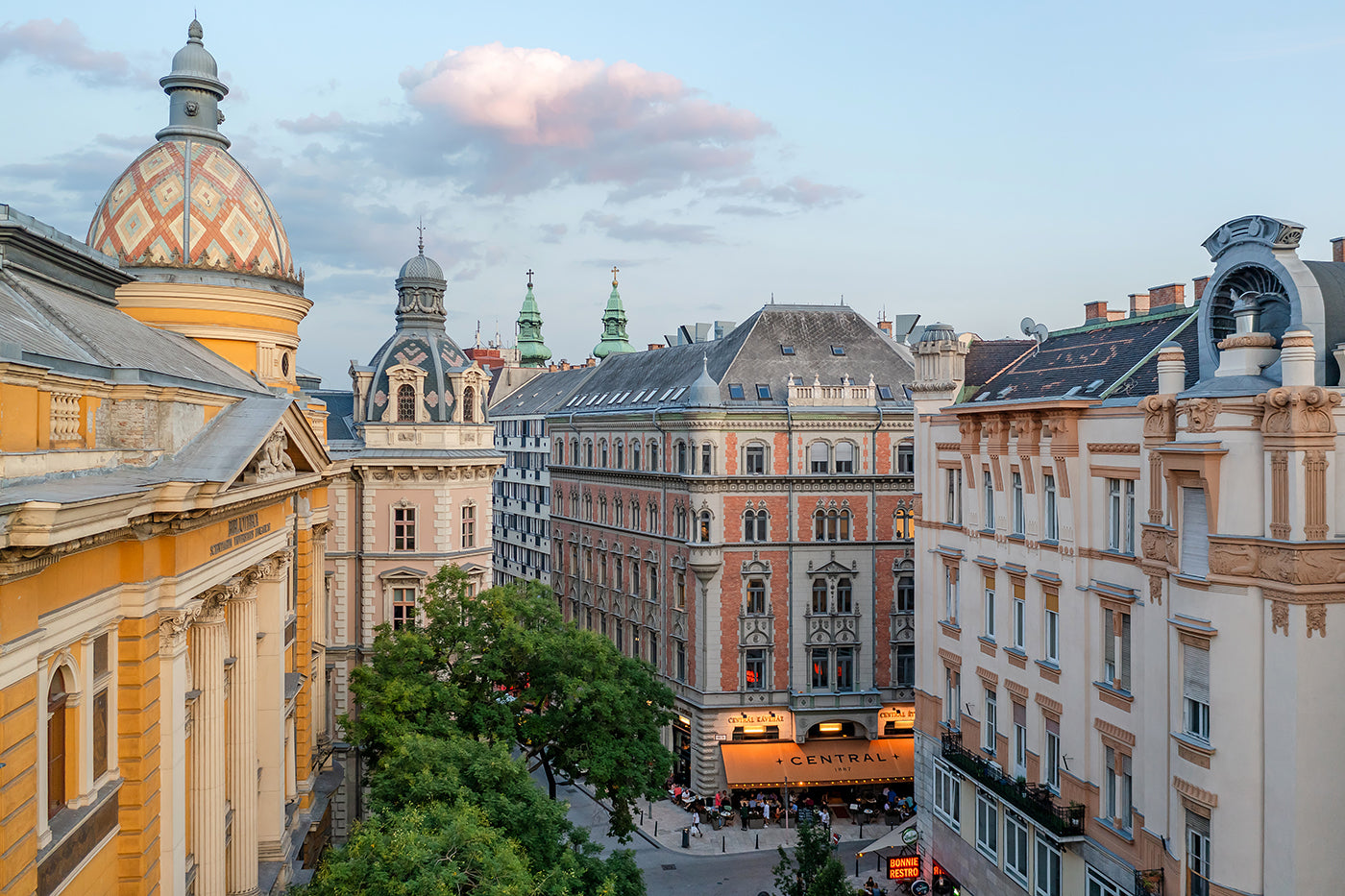 Ferenciek tere drónnal #8592