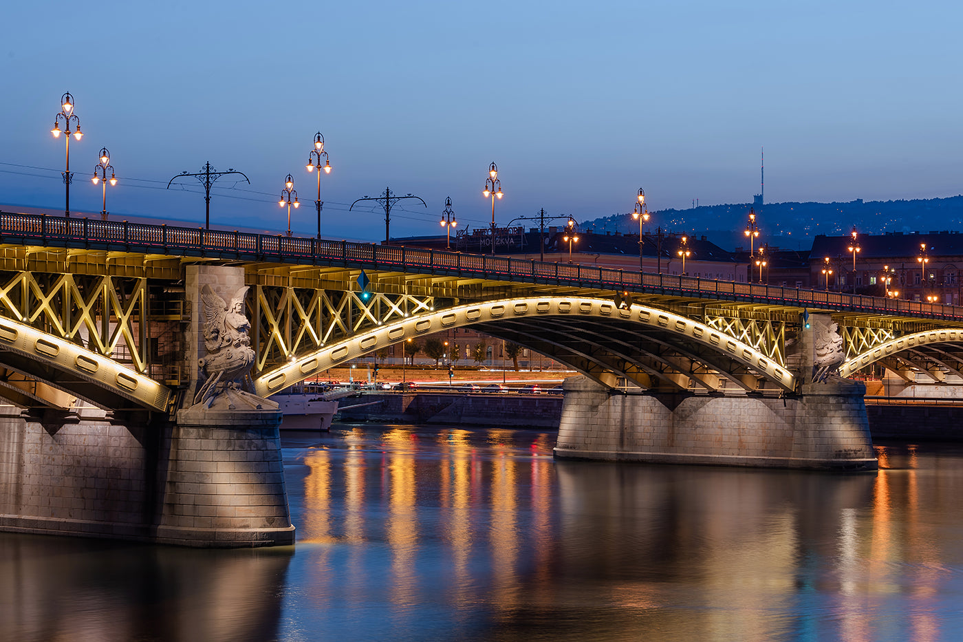 Margaret Bridge at blue hour #8775