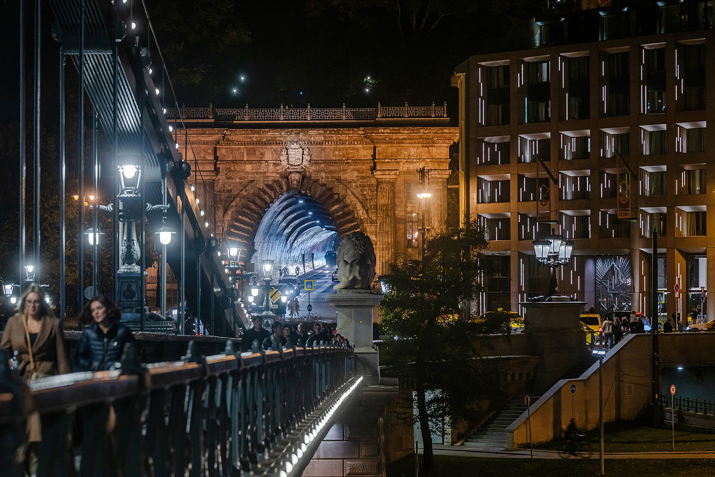 Buda Castle Tunnel from the Chain Bridge #8889