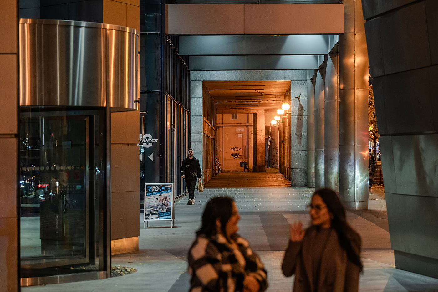 Rákóczi Street at night #8893