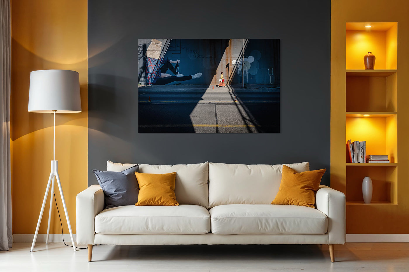 Budapest – Street art és fény–árnyék játék a Rákóczi híd alatt | Fine Art giclée fotónyomat és falikép